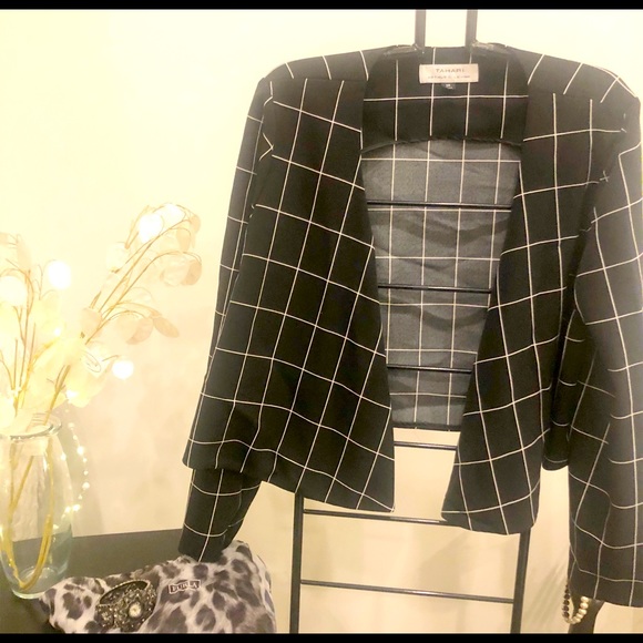 Tahari Jackets & Blazers - Tahari Striped Blazer